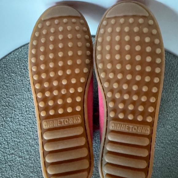 Minnetonka Pink Fringed Suede Booties - Picture 2 of 7